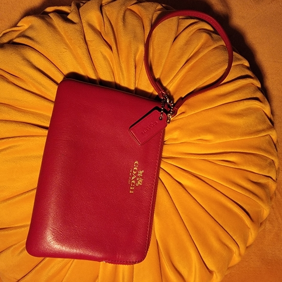 SOLD - Picture 3 of 12